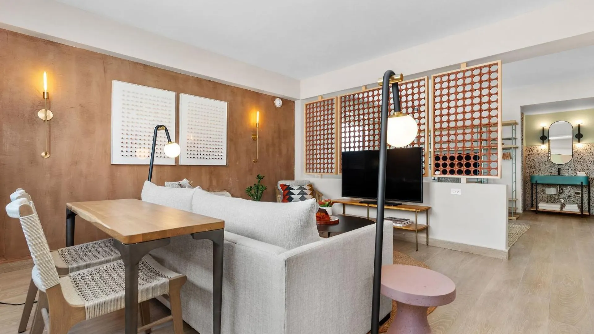 Hibird- Apartment And Suites Hotel San Juan