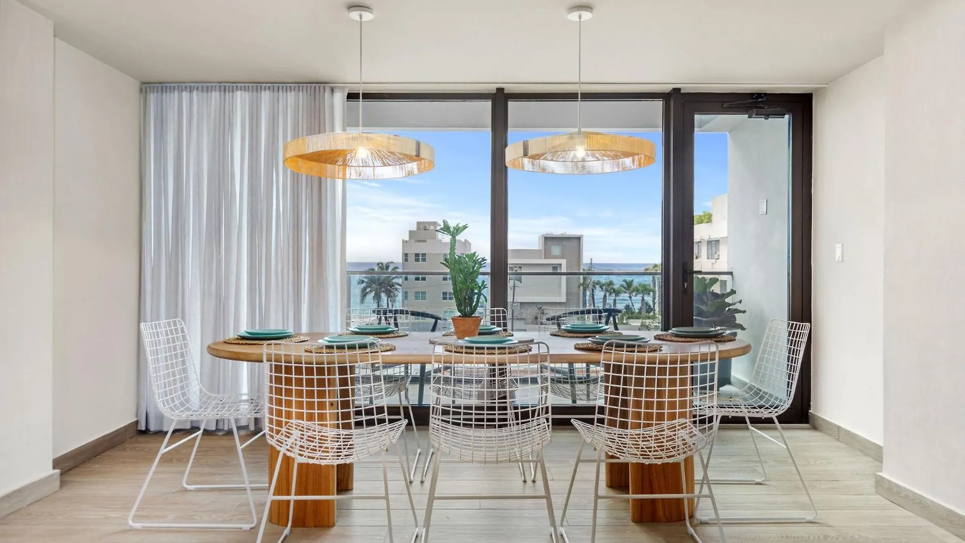 Hibird- Apartment And Suites Hotel San Juan Apartahotel