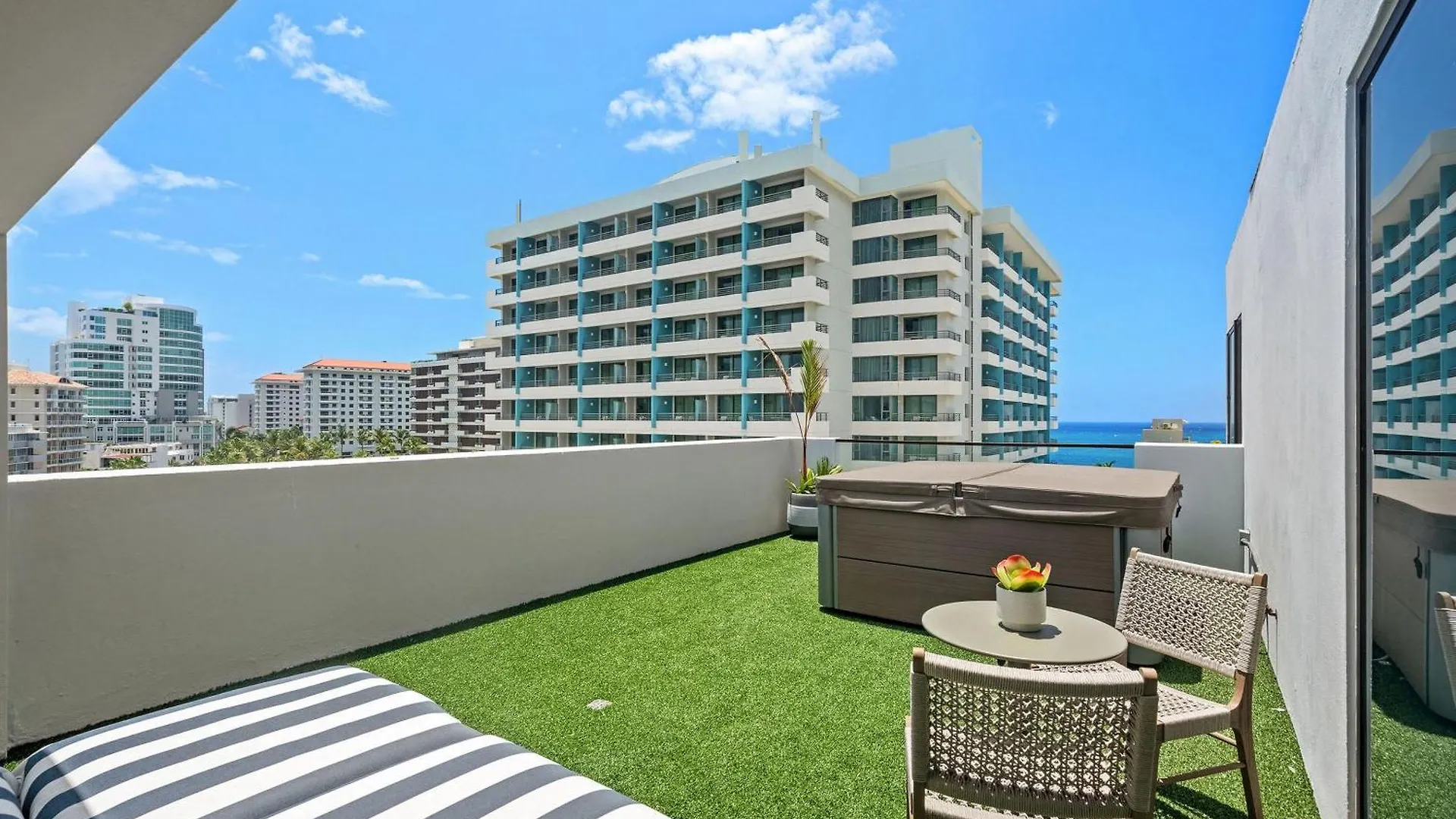 Apartahotel Hibird- Apartment And Suites Hotel San Juan