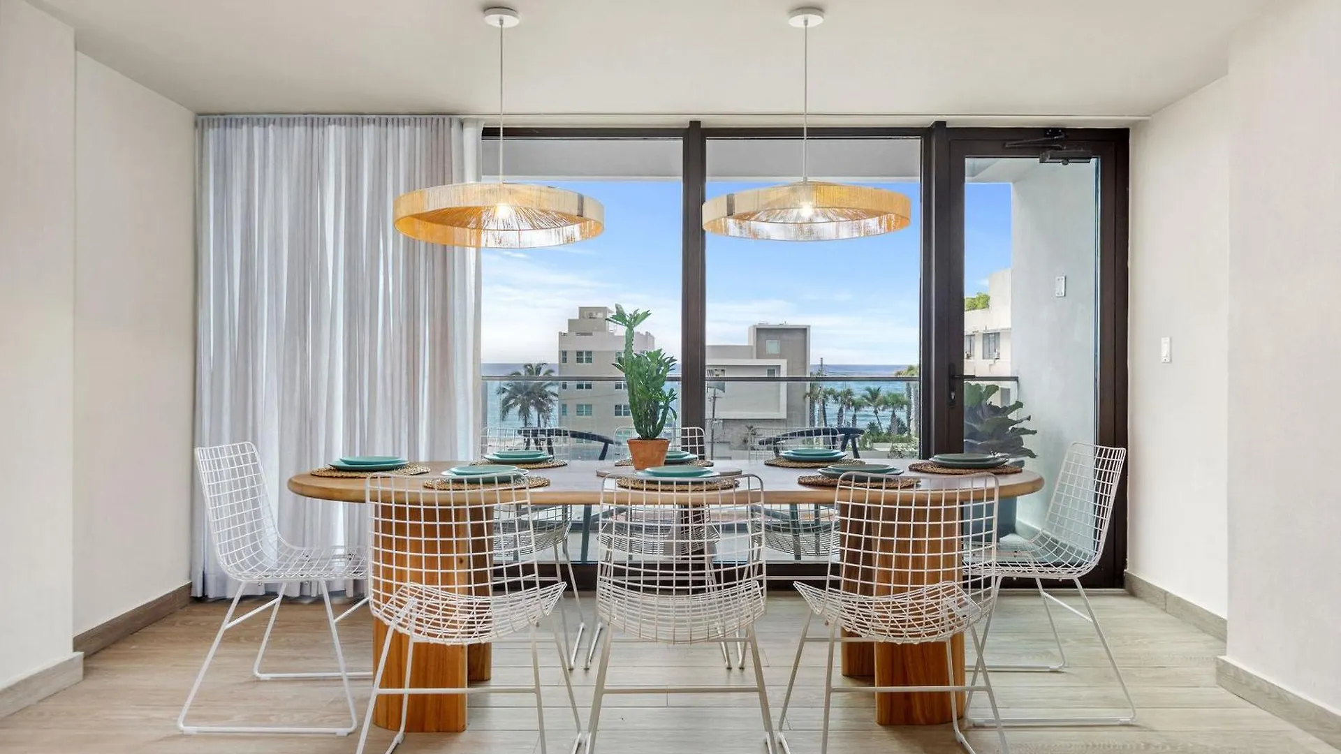 Hibird- Apartment And Suites Hotel San Juan Apartahotel